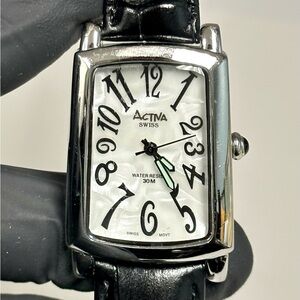 Activa Swiss 495494 Tank Mother-of-pearl Dial Silver SS 31mm Swiss-Made Watch